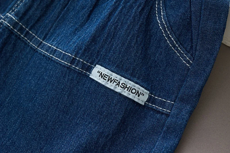 Pantalones cortos para niños con diseño versátil