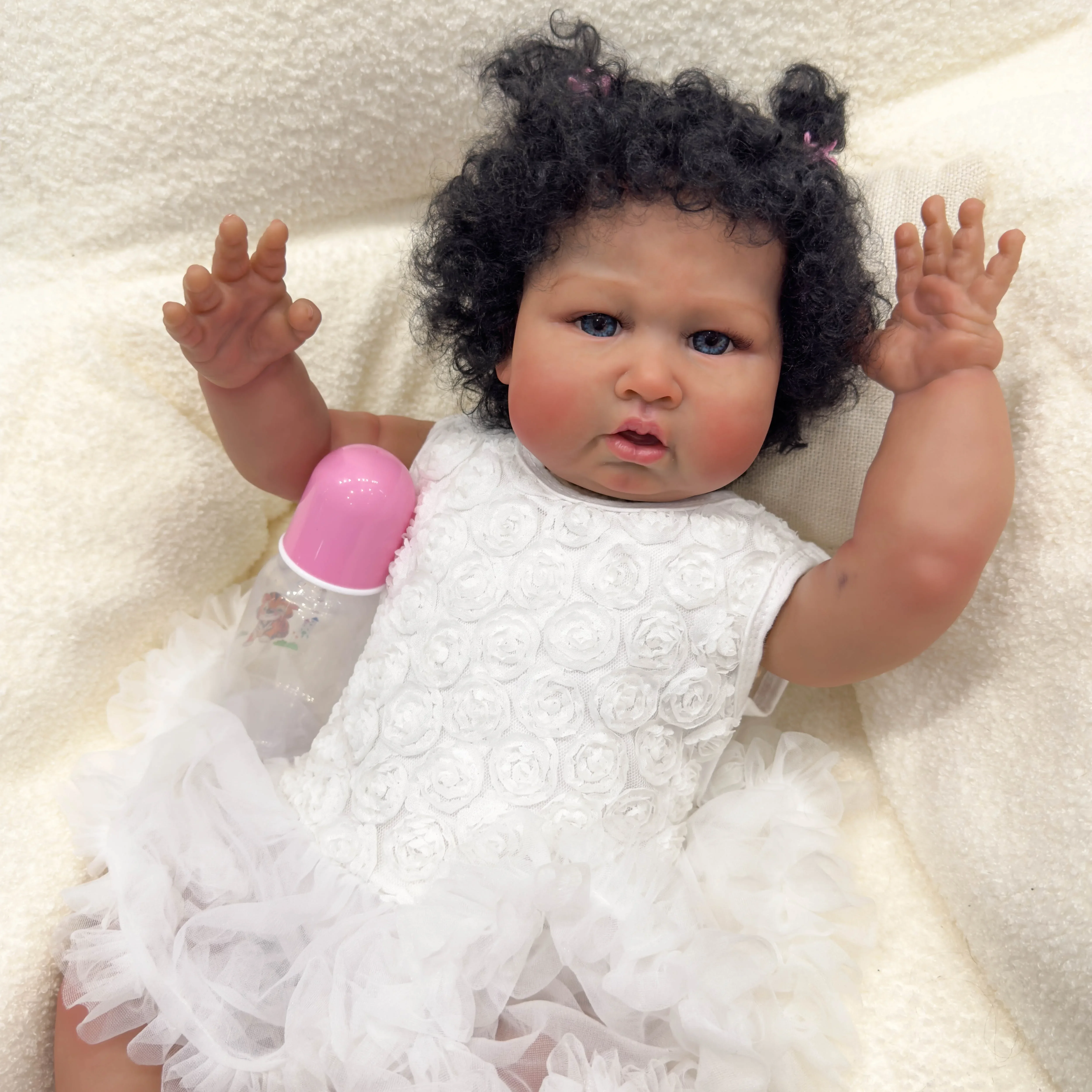NPK Muñeca Reborn realista de piel oscura, tacto suave