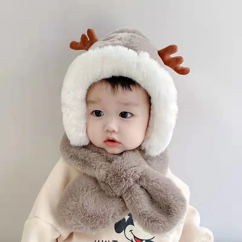 Gorro de invierno con bufanda integrada y forro felpa suave - imagen 5