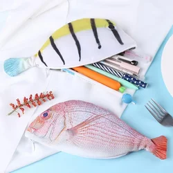 Estuche para lápices con forma de pez – Diseño kawaii infantil