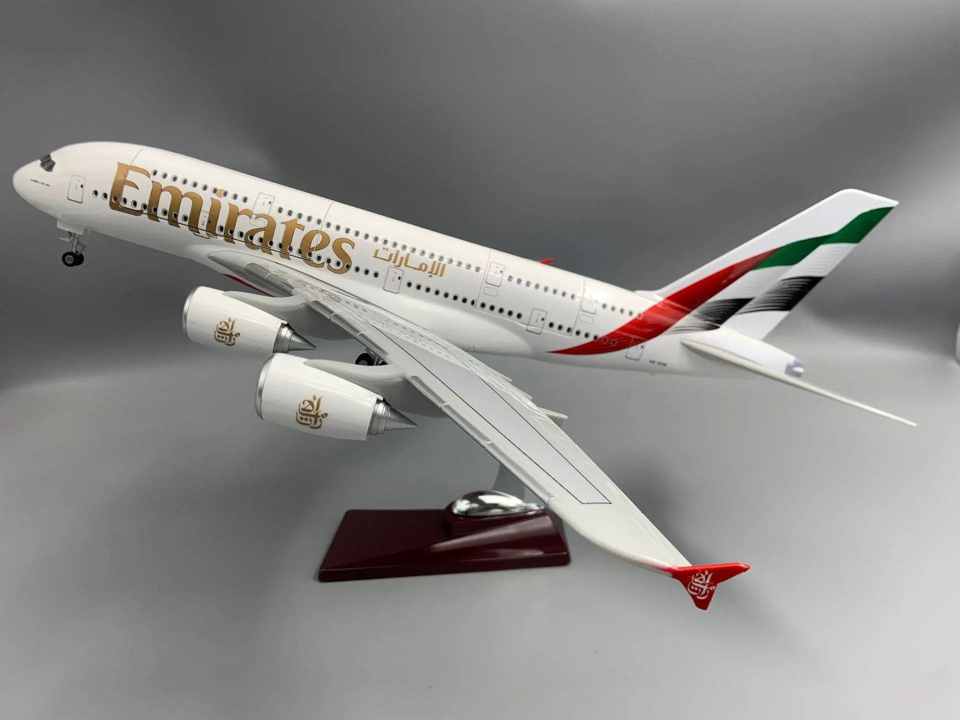 Perspectiva del avión sobre soporte