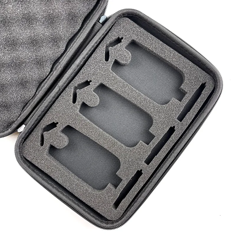Interior del estuche con acolchado protector