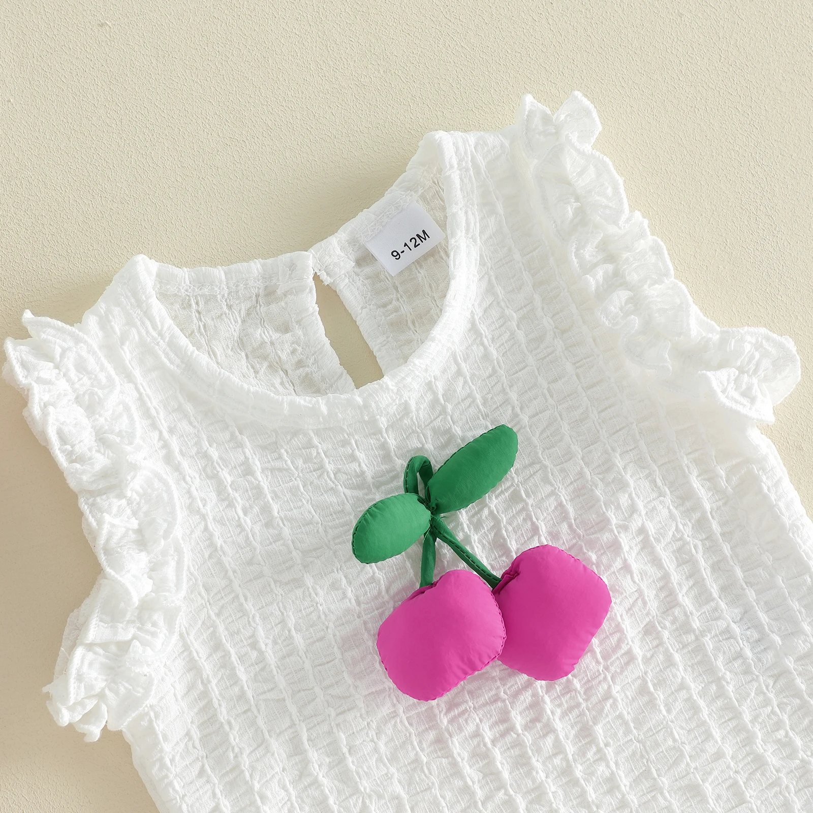 Conjunto de verano niña con volantes, camisola sin mangas y short