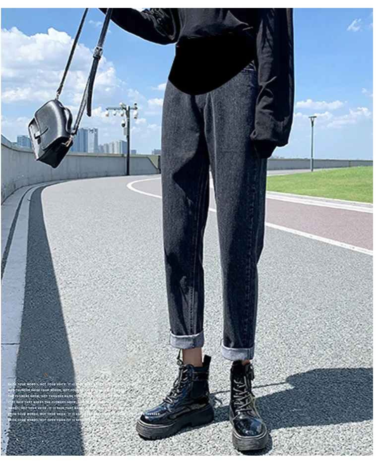 Pantalones de maternidad de cintura alta en look casual