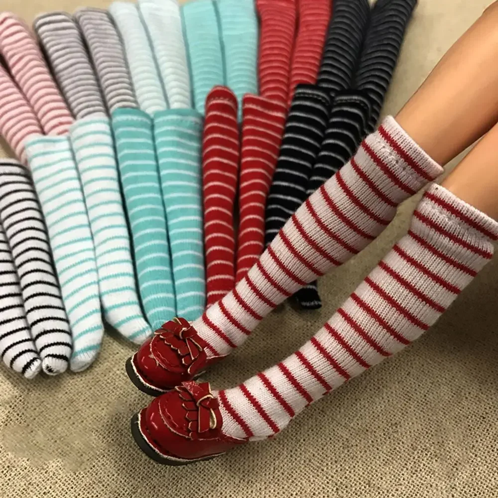 Calcetines rayados miniatura para muñecas – Regalo niña - imagen 5