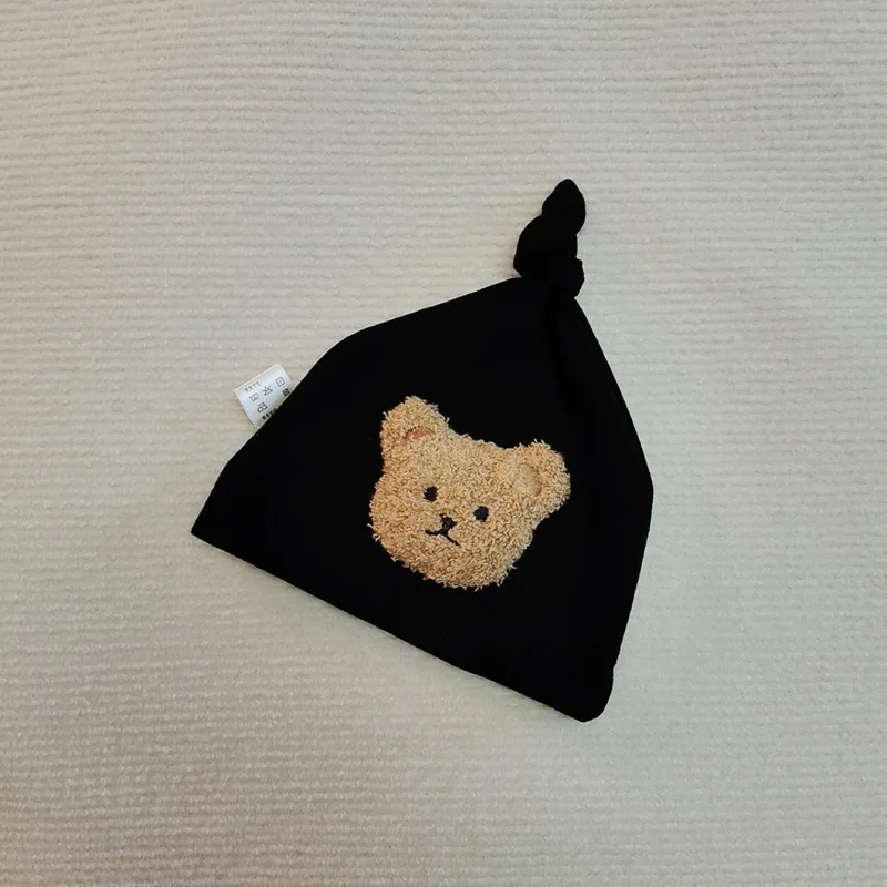 Gorro para bebé con orejas de oso