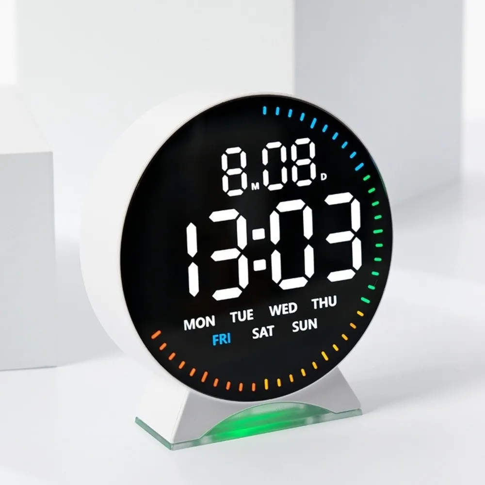 Visualización de alarma y funciones del reloj despertador