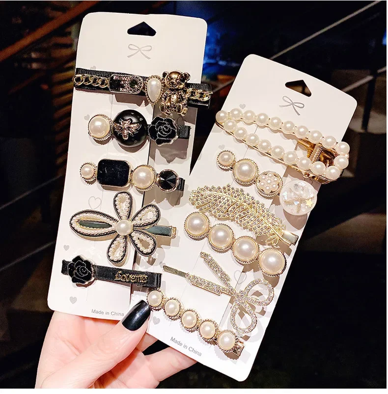 Juego de clips laterales para el cabello con perlas