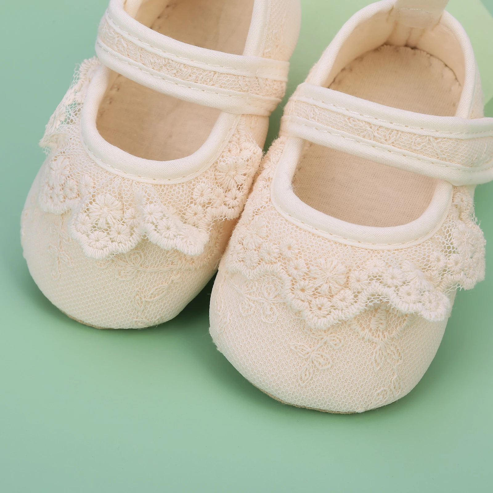 BeQeuewll Zapatos planos antideslizantes para primeros pasos con lazo - imagen 3