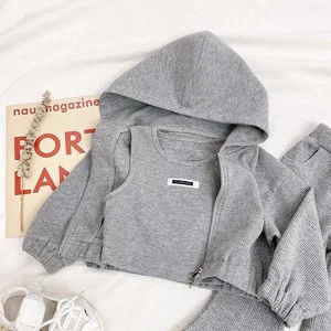 Conjunto coordinado para niños y niñas
