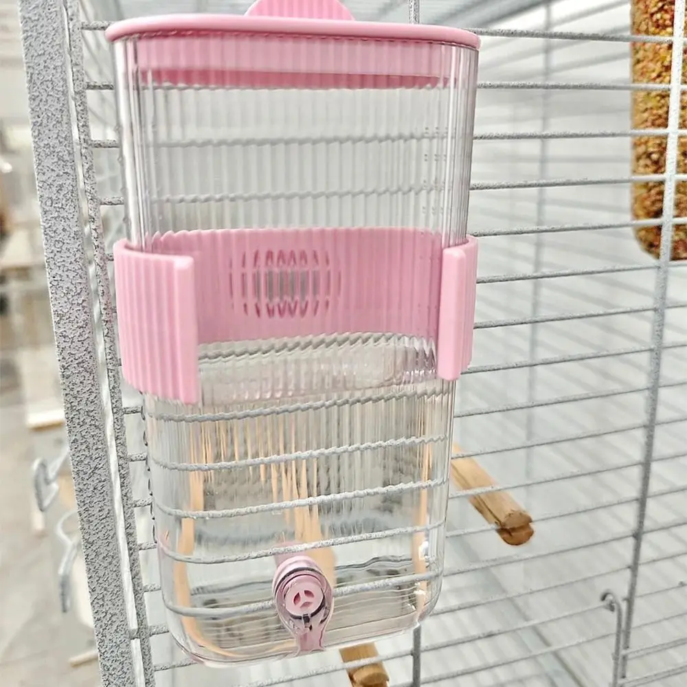 Bebedero de pared para pájaros sin goteo con grifo - imagen 3