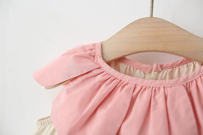 Conjunto de ropa infantil con bolsa incluida