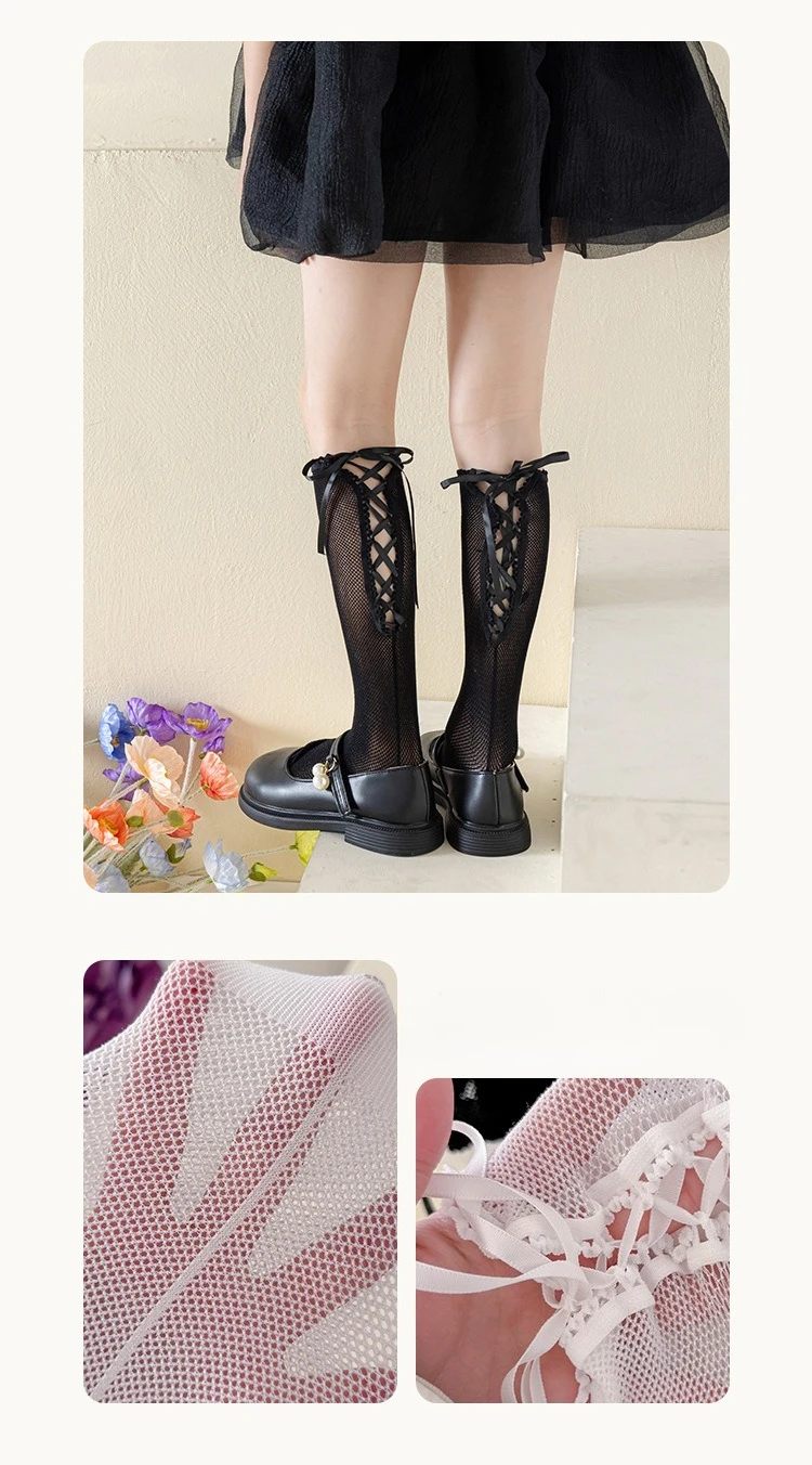 Combinación de calcetines altos con vestido y zapatos de primavera