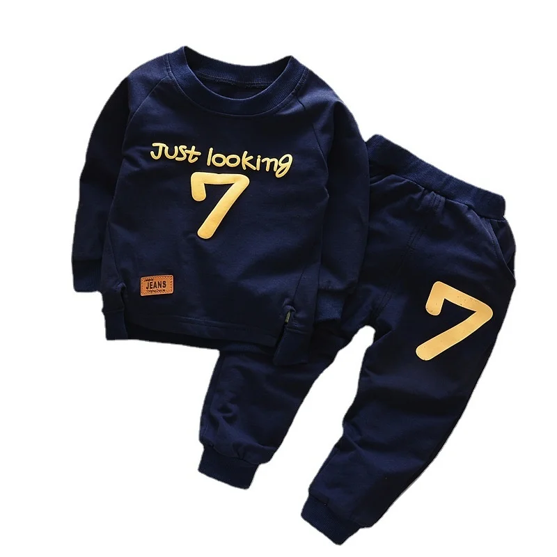Conjunto chándal infantil otoño – Camiseta y pants de punto