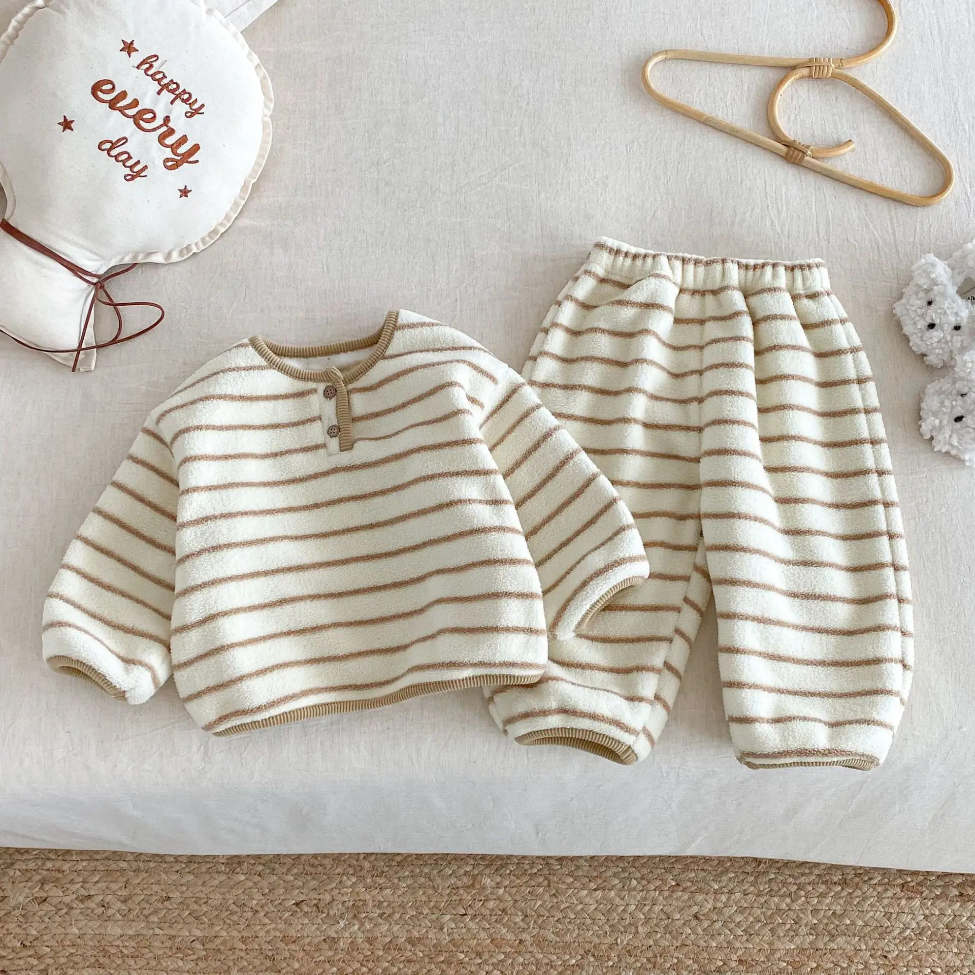 Conjunto de pijamas térmicos gruesos de invierno para niños - imagen 5