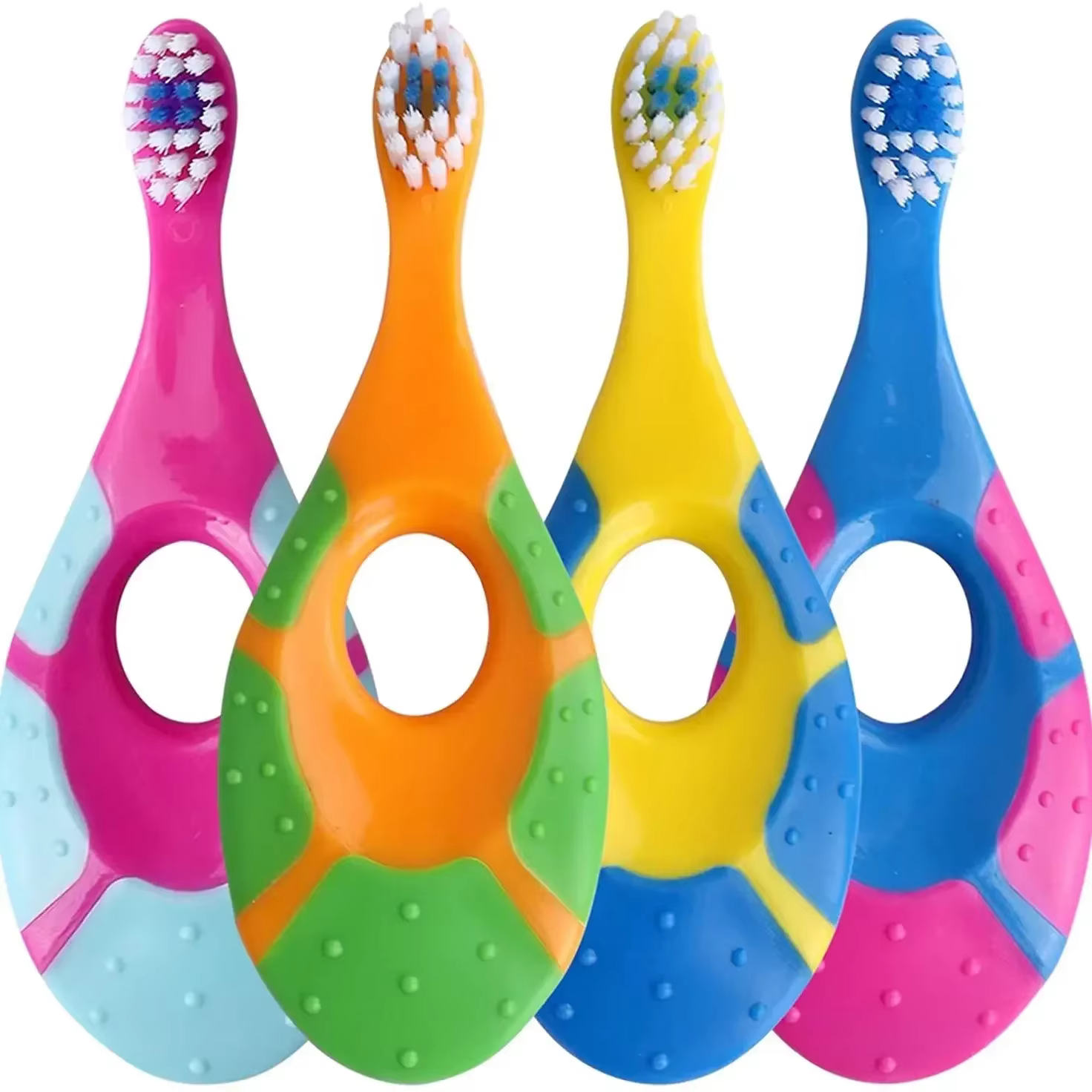 Cepillo infantil de cerdas suaves