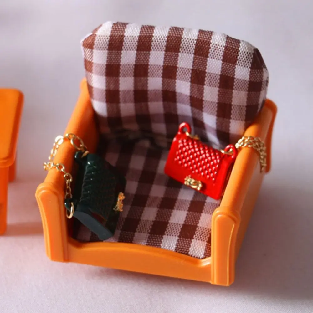 Bolso mini de muñecas con asa de cadena para casita - imagen 4