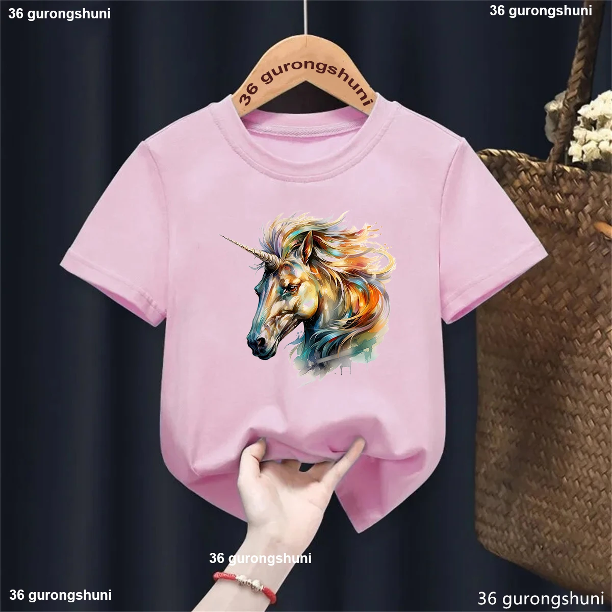 Camiseta infantil de unicornio y caballo en acuarela floral para niños - imagen 3