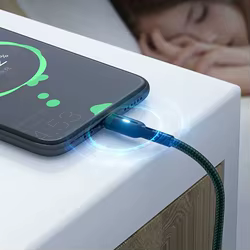 Cable de carga USB-C trenzado con LED y apagado automático