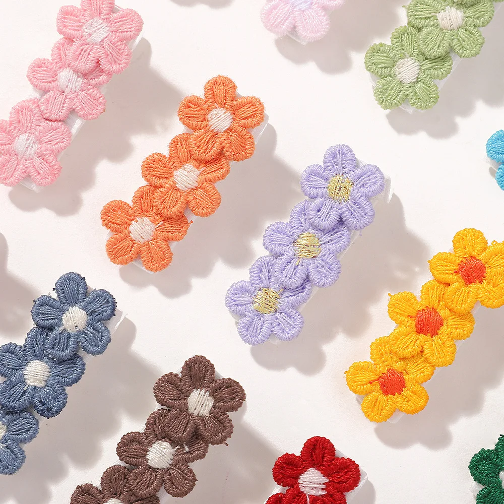 Pinzas para el cabello de bebé con flores tejidas artesanas de verano - imagen 4