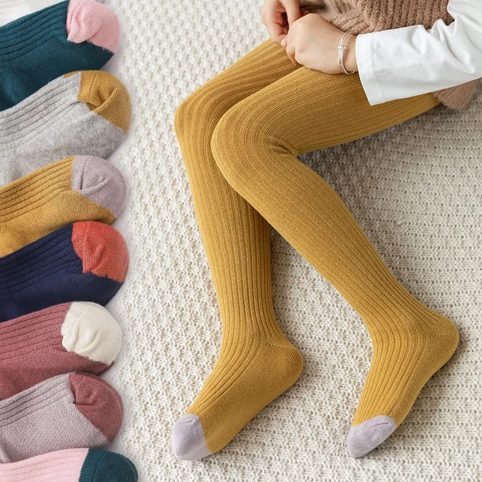 Leggings acanalados blancos de algodón para niñas