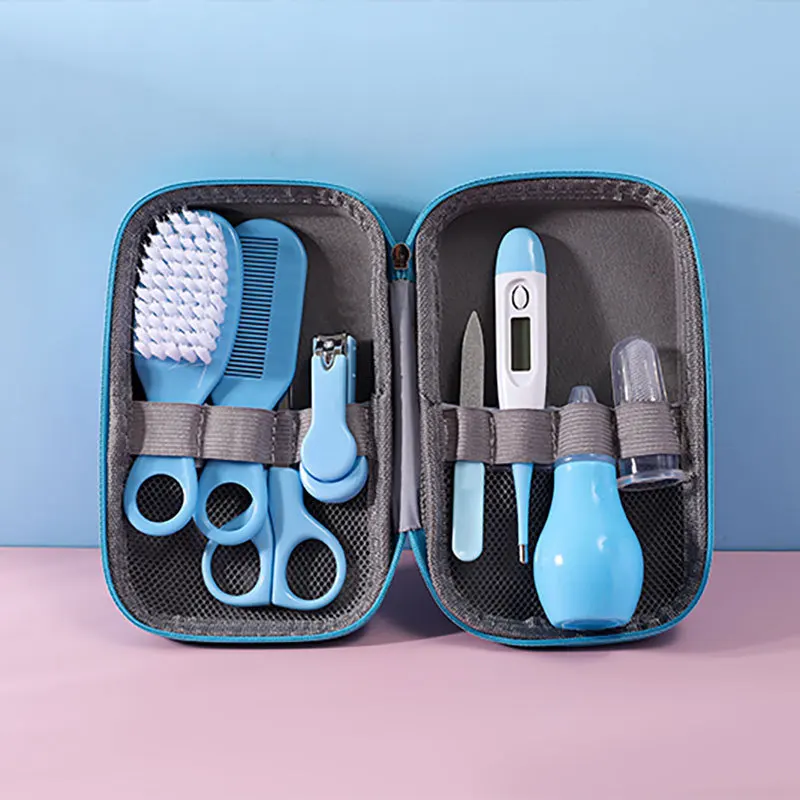 Accesorios de higiene infantil en varios tonos