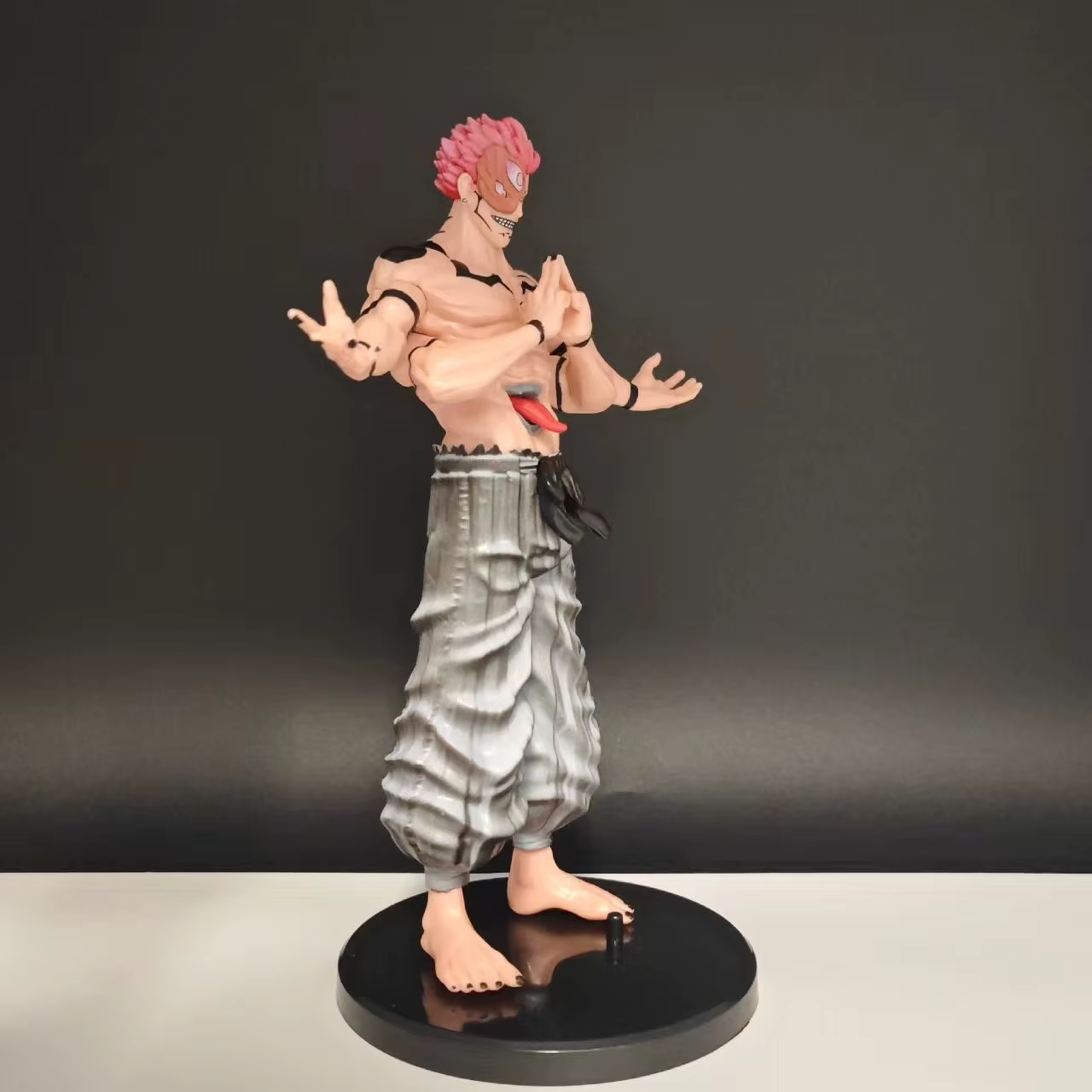 Detalle de personaje para decoración de escritorio