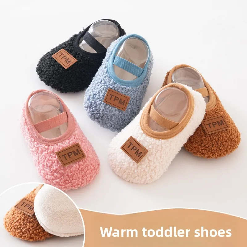 Calcetines de felpa antideslizos para bebé – Invierno
