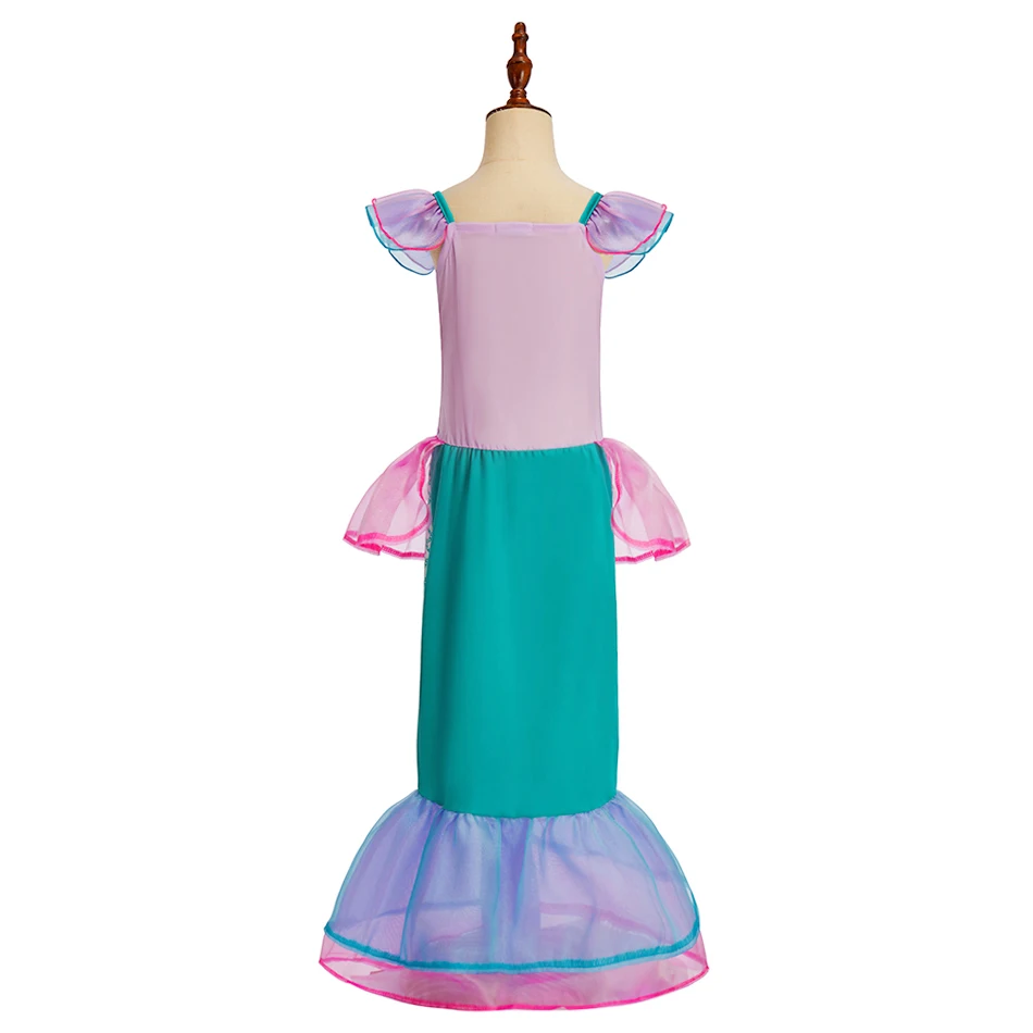 Vista completa del vestido formal de sirena para niña