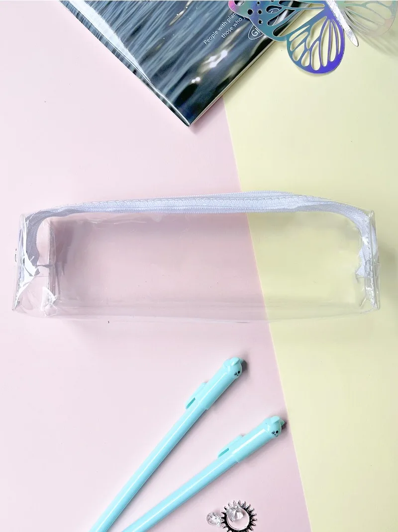 Estuche transparente con cremallera visto desde arriba