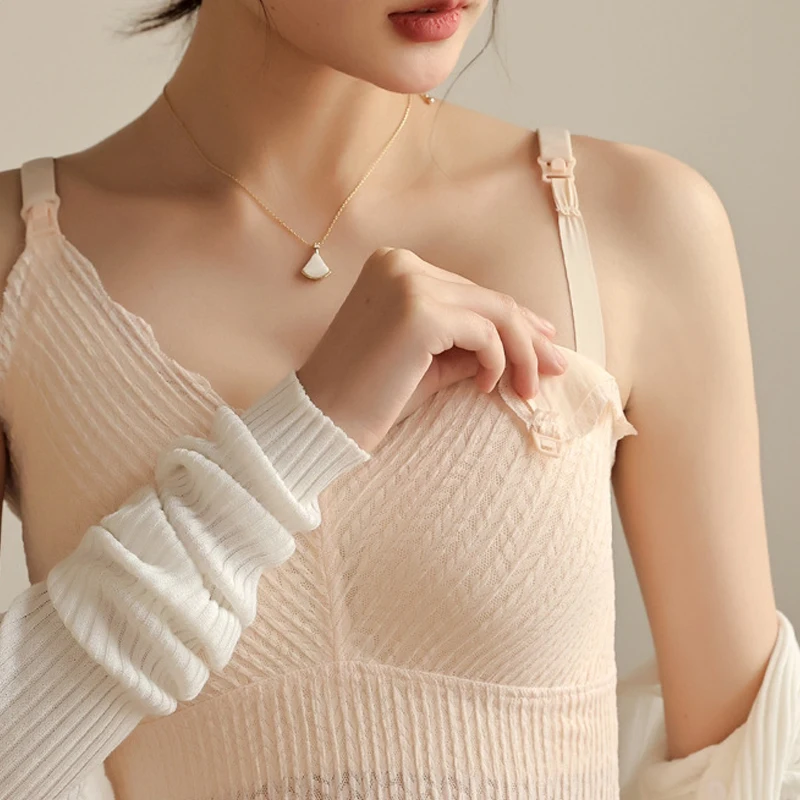 Camiseta de lactancia de algodón con tirantes anchos y cómoda - imagen 5