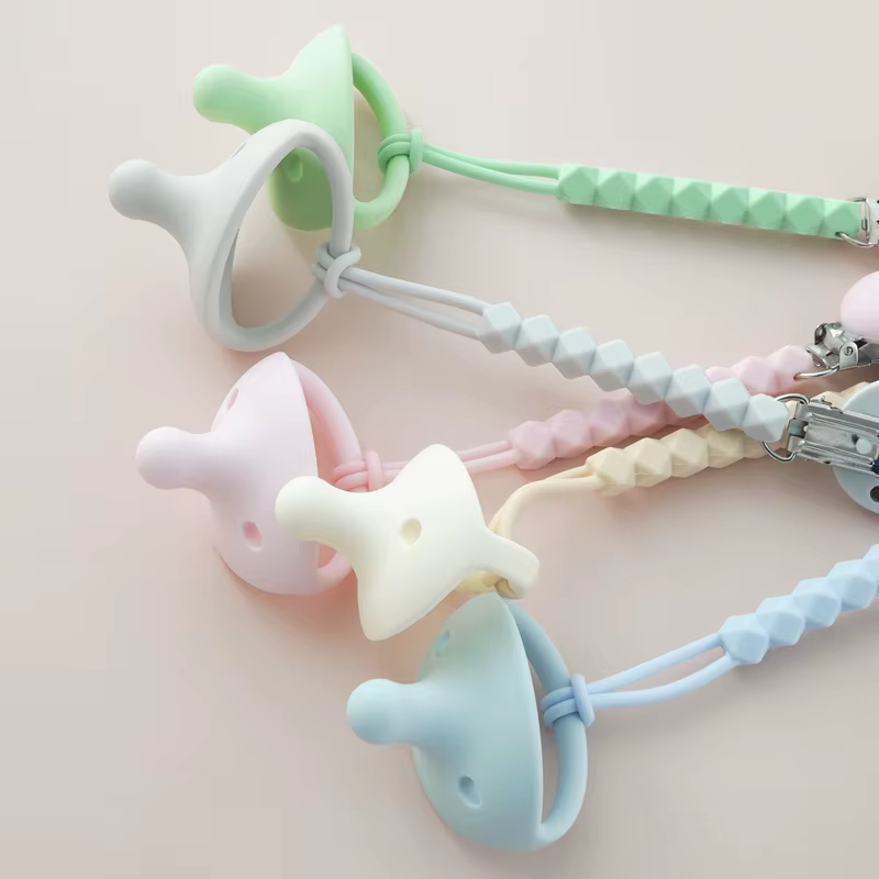 Cadena y clip de silicona para chupete de bebé - imagen 2