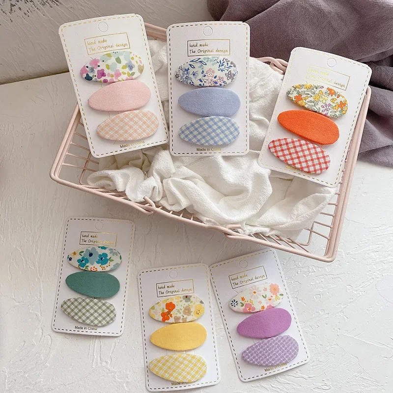 Horquillas infantiles con diseño floral