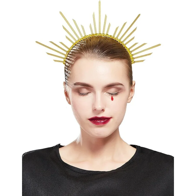Tiara con pinchos dorados y estilo halo