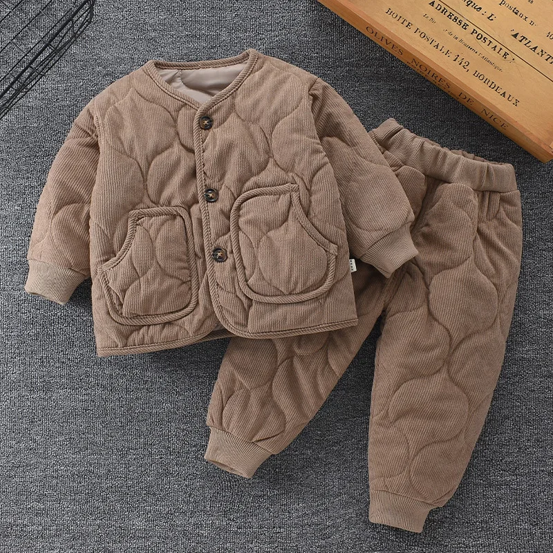 Conjunto infantil de algodón grueso para invierno con botones - imagen 4