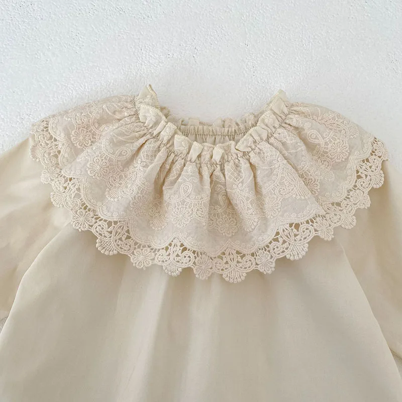 MILANCEL Camiseta interior algodón con cuello encaje niñas