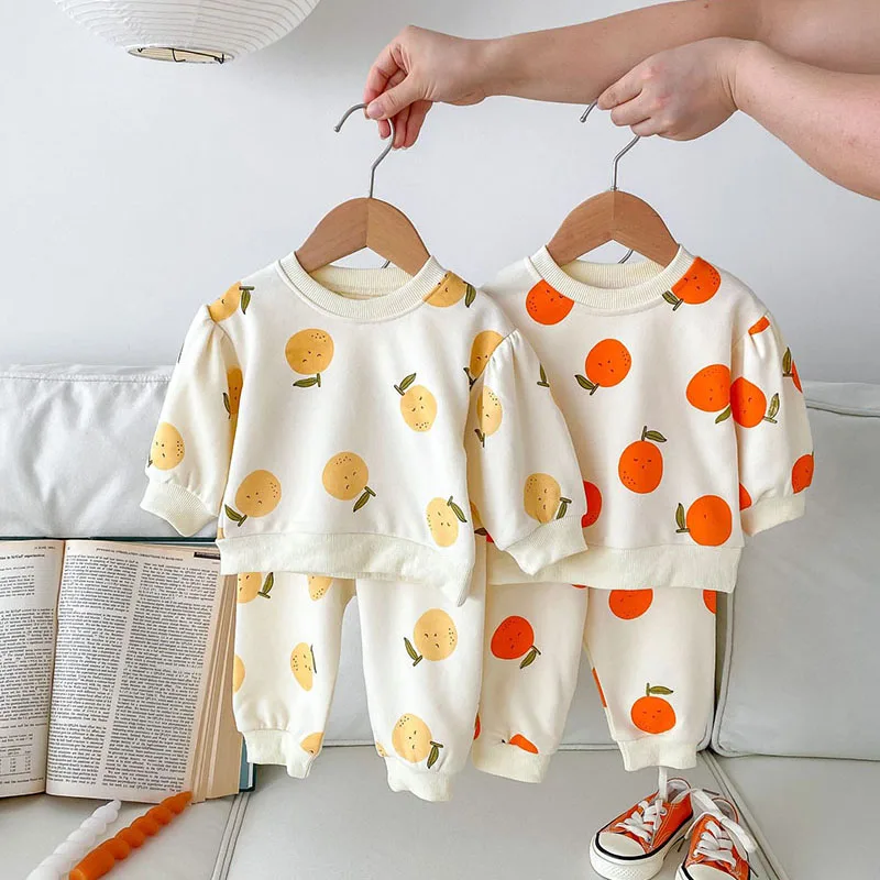 Conjunto bebé algodón con capucha – Estampado frutas otoño - imagen 2