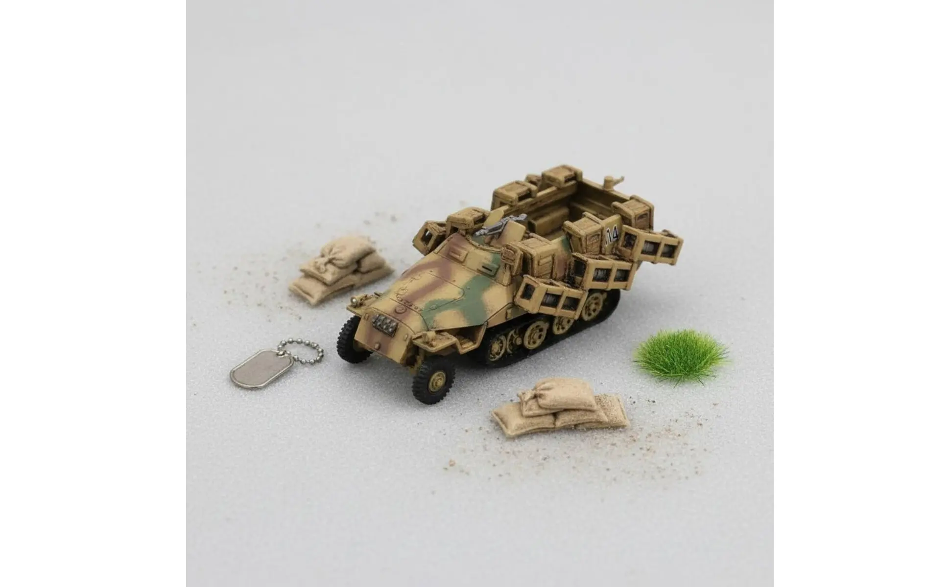 Miniatura de vehículo blindado a escala 1/144 lista para exhibir