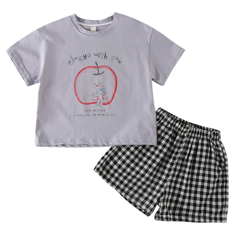 Conjuntos verano para niños: camiseta con manzana y shorts a cuadros - imagen 5