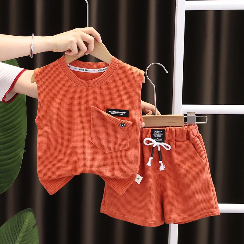 Conjunto chaleco y bermudas para niño – Ropa de verano infantil
