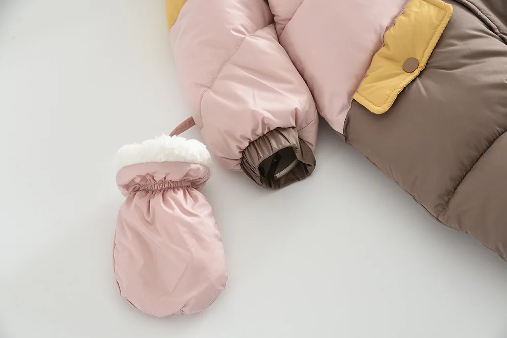 Mono de invierno para bebé con capucha osito y forro polar - imagen 5
