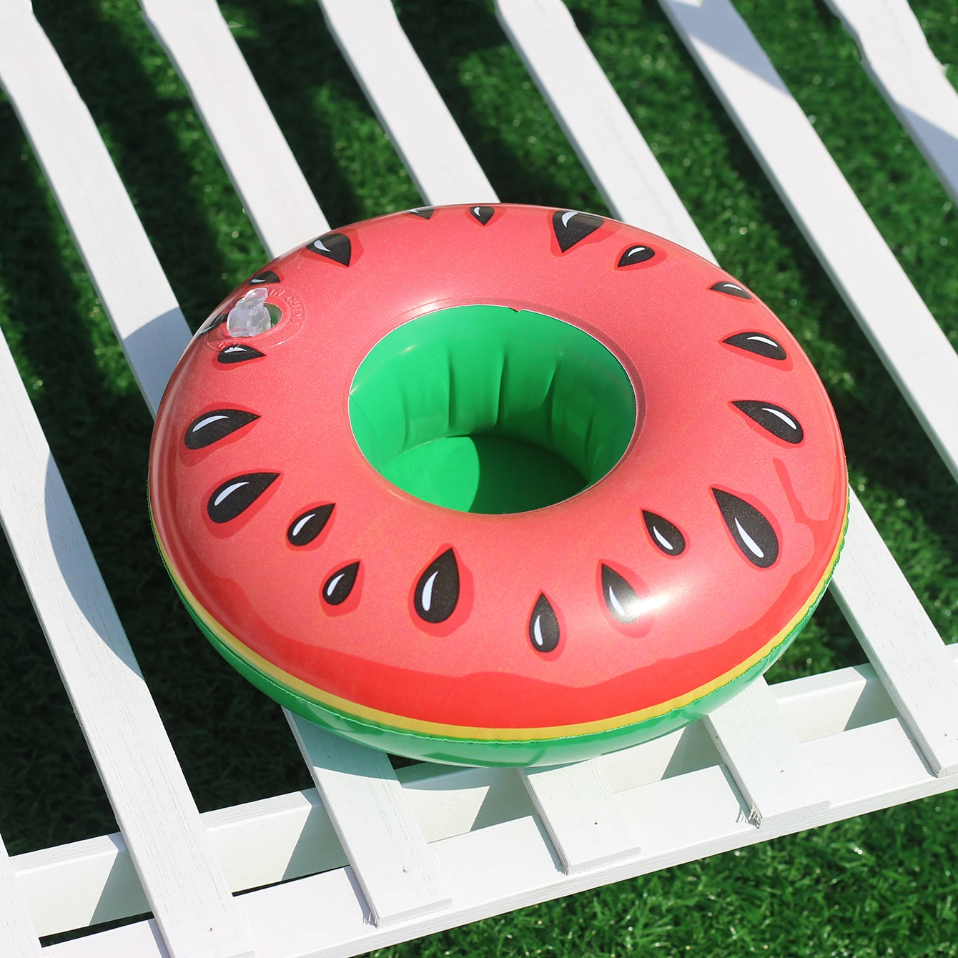 Portavasos inflable para fiestas en piscina