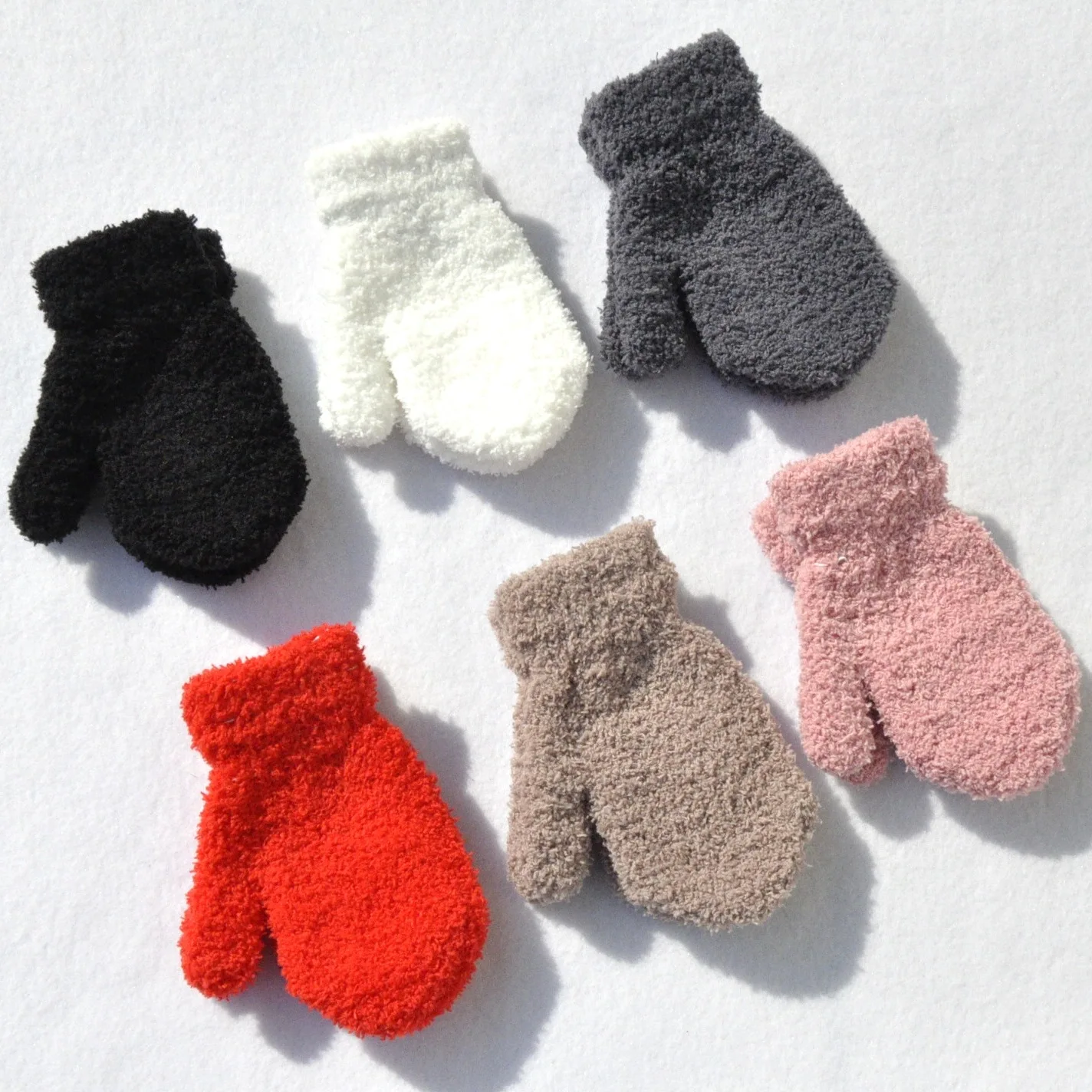 Guantes de felpa con forro polar para bebé – Invierno - imagen 2