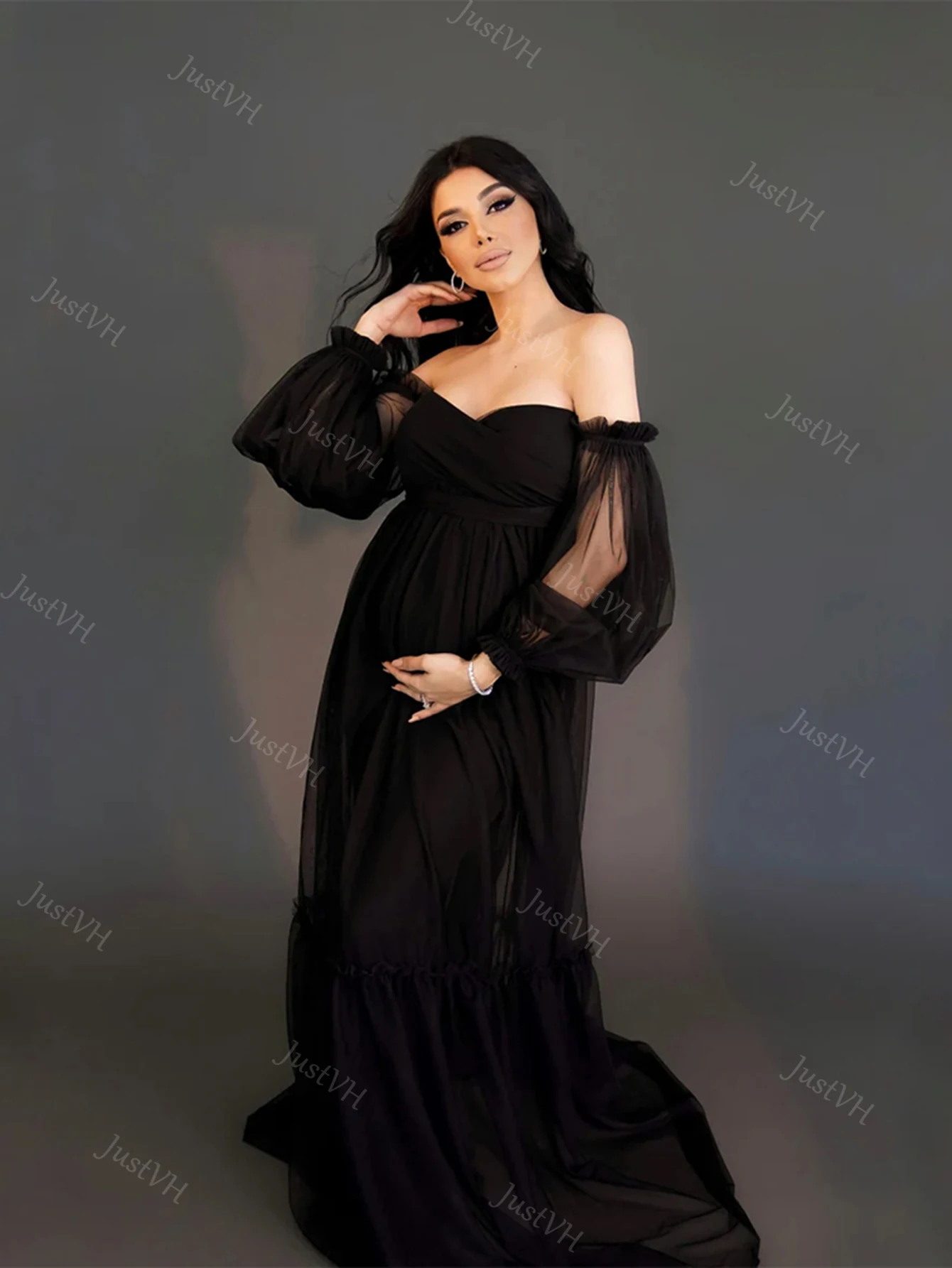 Vestido de maternidad de tul con escote corazón