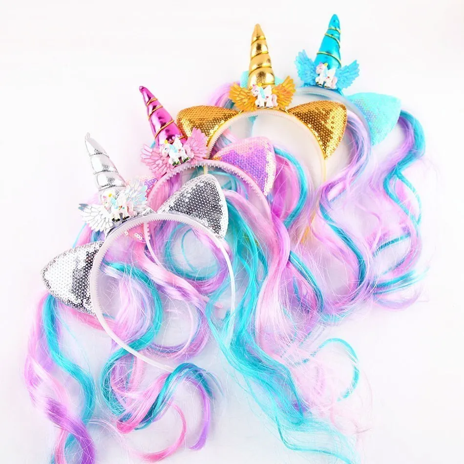 Peluca colorida de unicornio con lentejuelas brillante