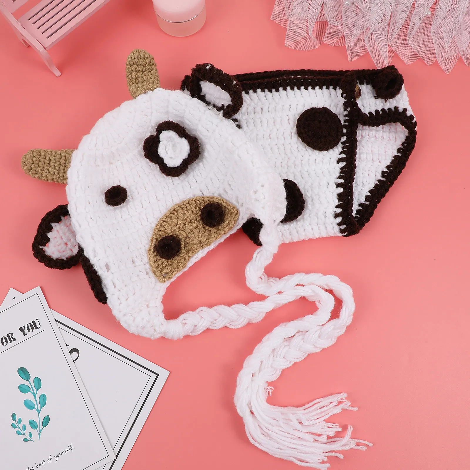 Conjunto bebé vaca con gorro de ganchillo y pantalón suave - imagen 5