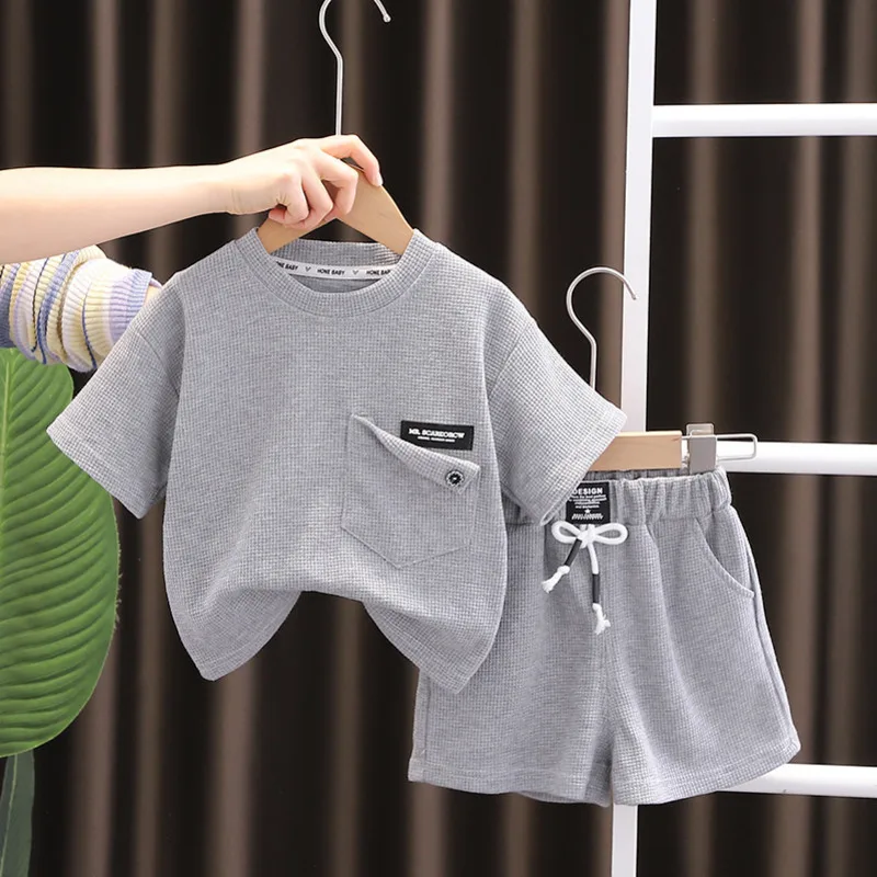 Conjunto deportivo de algodón para niño – Camiseta y shorts de verano - imagen 4