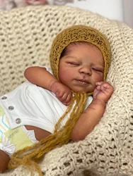 Muñeca Reborn Pascale realista de piel oscura pintada a mano