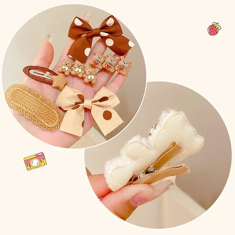 Pinzas de cabello con lazos y flores para niñas marrón té - imagen 2