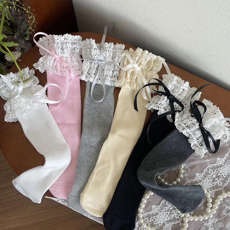 Calcetines de encaje con lazo y volantes